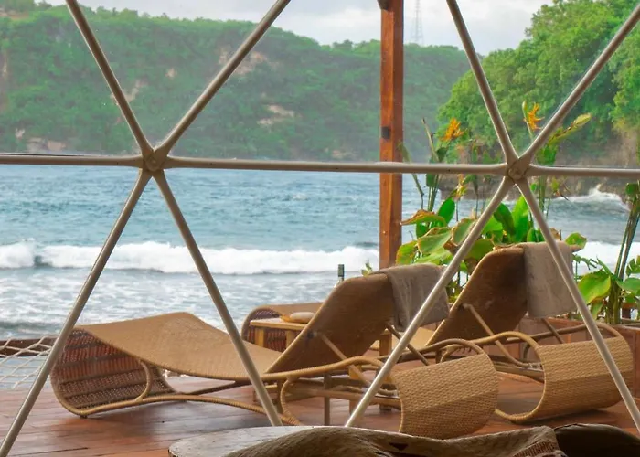 Beachfront Luxury Dome - Gamat Bay * Toyapakeh